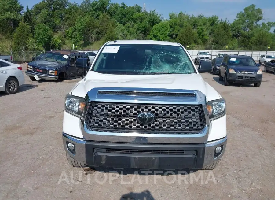 TOYOTA TUNDRA 2018 vin 5TFUW5F19JX773054 from auto auction Iaai