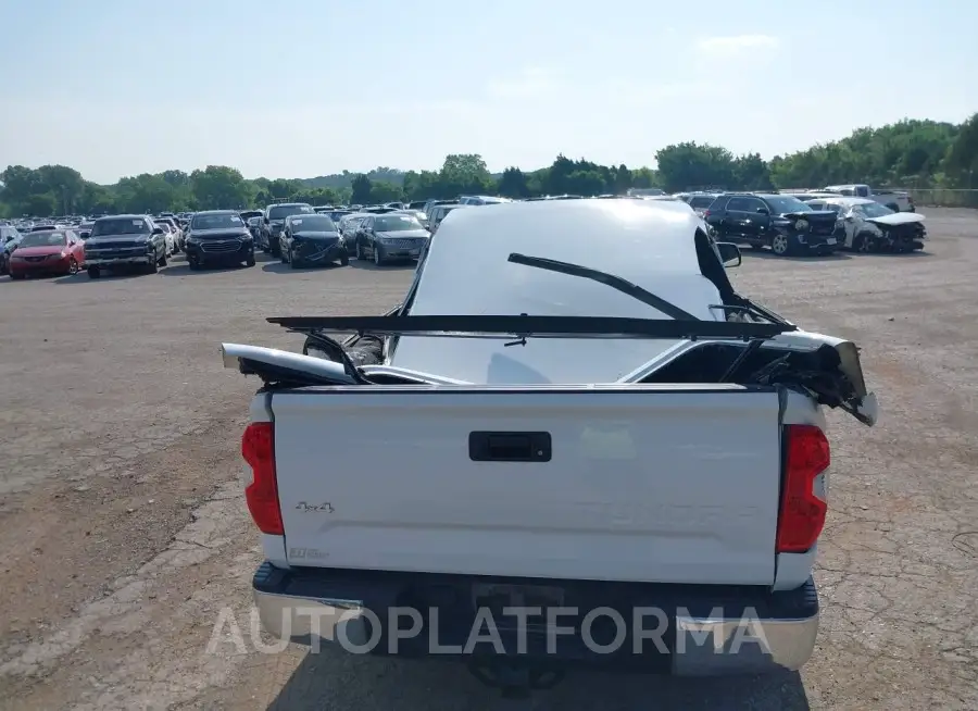 TOYOTA TUNDRA 2018 vin 5TFUW5F19JX773054 from auto auction Iaai