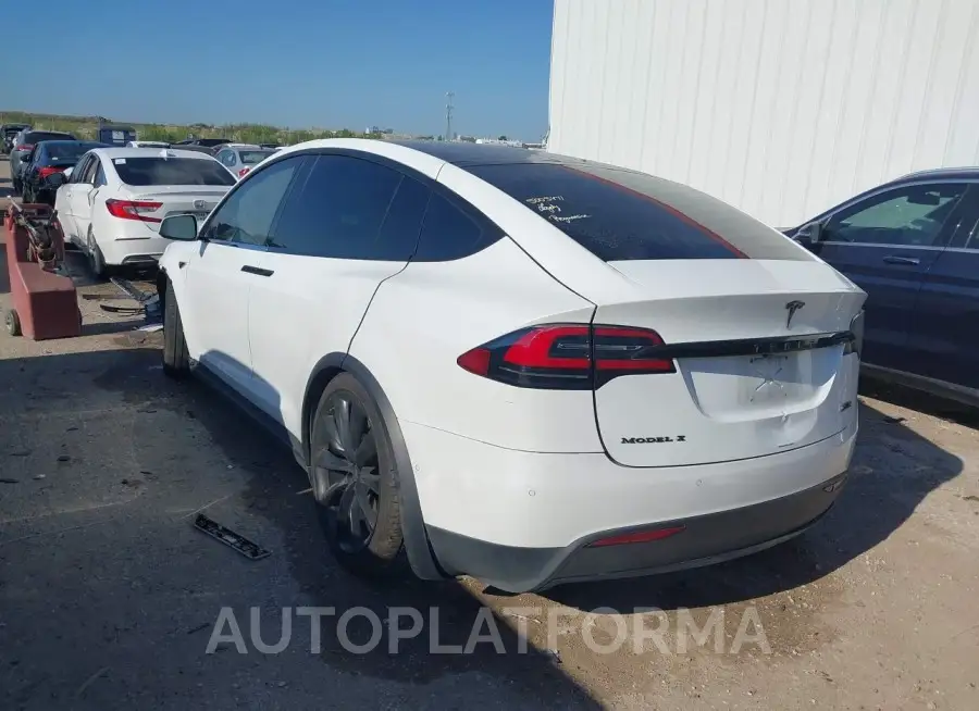 TESLA MODEL X 2016 vin 5YJXCAE47GF000273 from auto auction Iaai