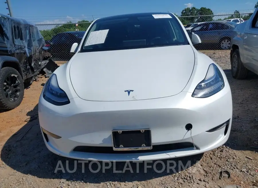 TESLA MODEL Y 2021 vin 5YJYGDEE3MF300715 from auto auction Iaai