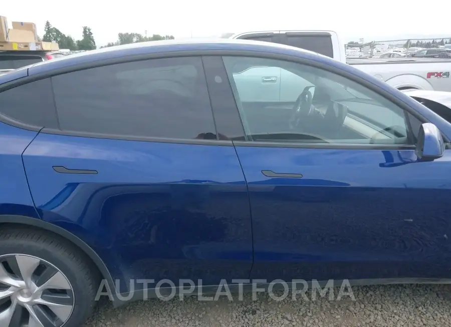 TESLA MODEL Y 2023 vin 7SAYGDEE9PA174039 from auto auction Iaai