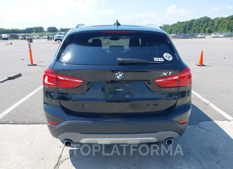 BMW X1 2018 vin WBXHT3C31J5K20837 from auto auction Iaai