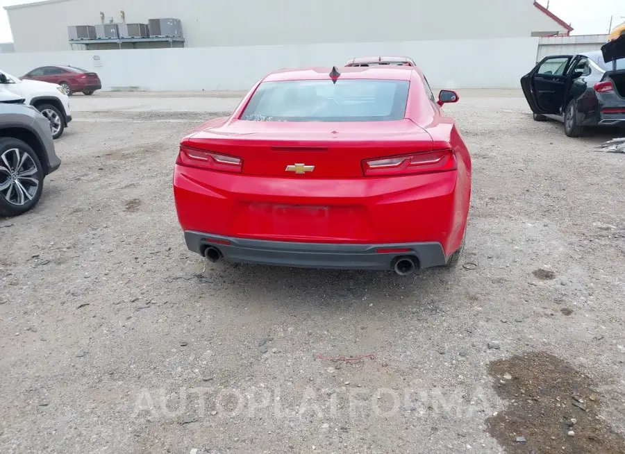 CHEVROLET CAMARO 2016 vin 1G1FB1RS7G0167943 from auto auction Iaai