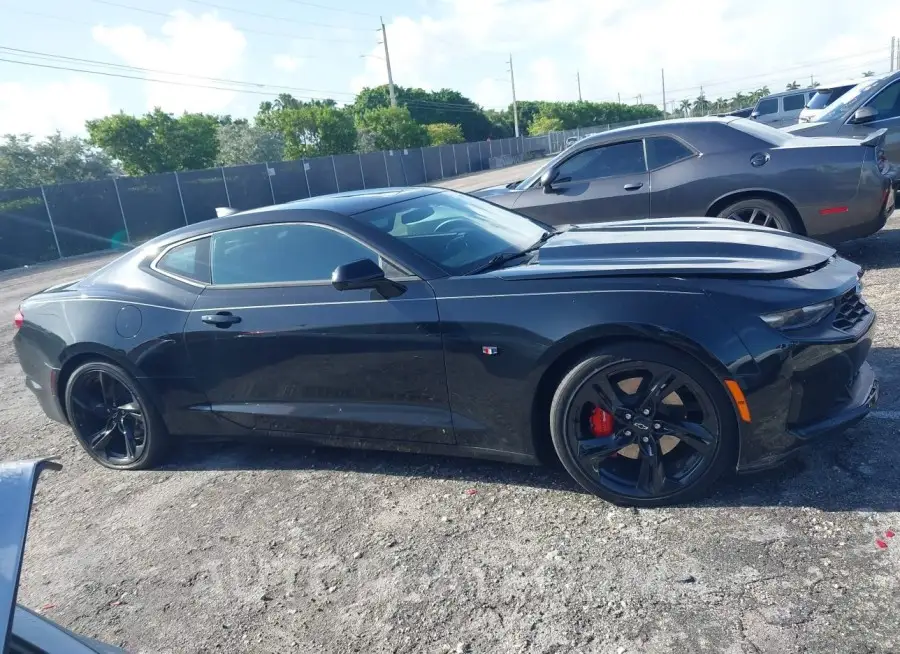 CHEVROLET CAMARO 2021 vin 1G1FB1RXXM0132210 from auto auction Iaai