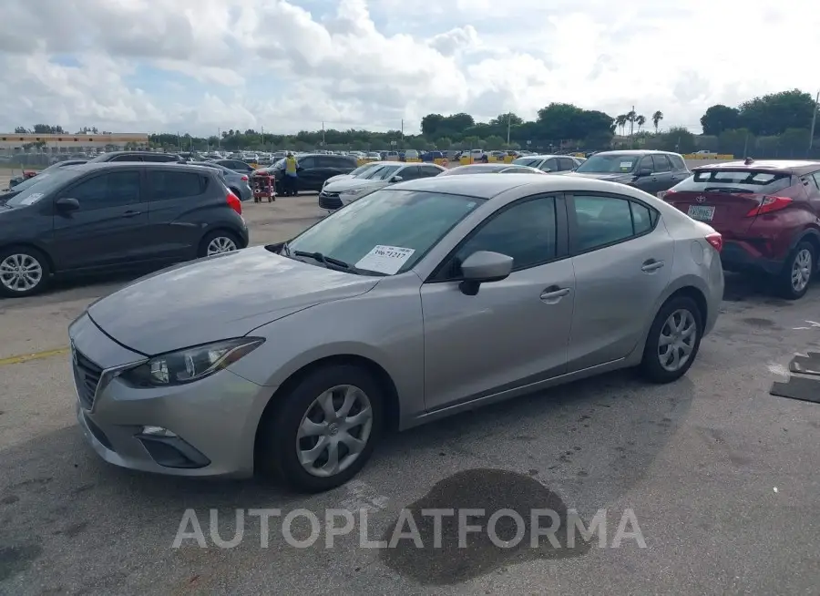 MAZDA MAZDA3 2015 vin 3MZBM1U72FM166811 from auto auction Iaai