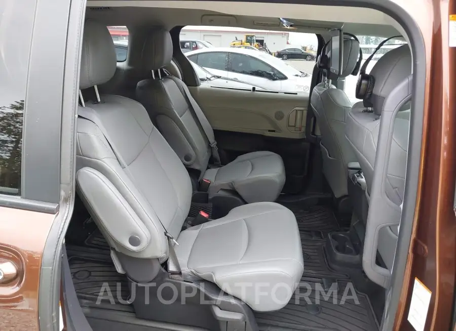 TOYOTA SIENNA 2023 vin 5TDYRKEC1PS148513 from auto auction Iaai