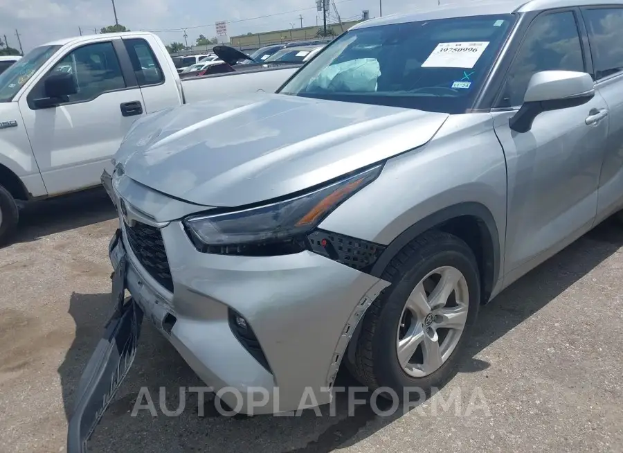 TOYOTA HIGHLANDER 2022 vin 5TDZZRAH3NS093025 from auto auction Iaai