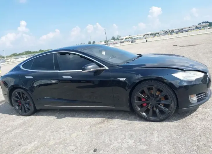 TESLA MODEL S 2015 vin 5YJSA1H14FF099425 from auto auction Iaai