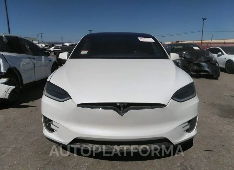 TESLA MODEL X 2016 vin 5YJXCBE26GF016937 from auto auction Iaai