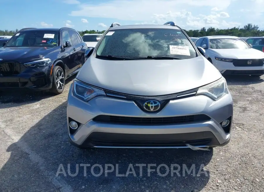 TOYOTA RAV4 2018 vin 2T3WFREV8JW521336 from auto auction Iaai