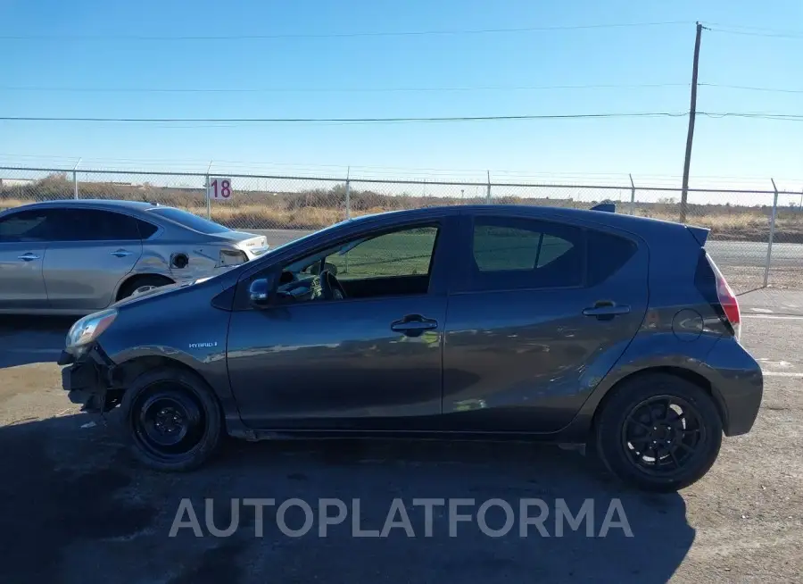 TOYOTA Prius c 2015 vin JTDKDTB32F1114400 from auto auction Iaai