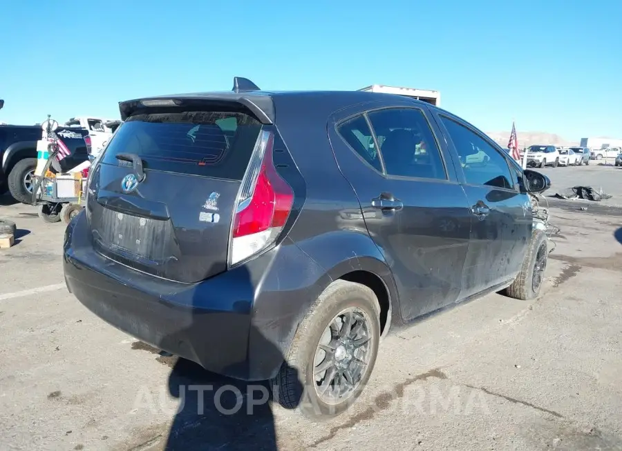 TOYOTA Prius c 2015 vin JTDKDTB32F1114400 from auto auction Iaai