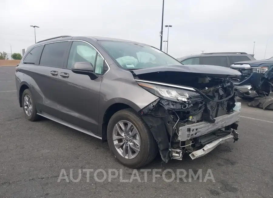 TOYOTA SIENNA 2023 vin 5TDKRKECXPS142716 from auto auction Iaai