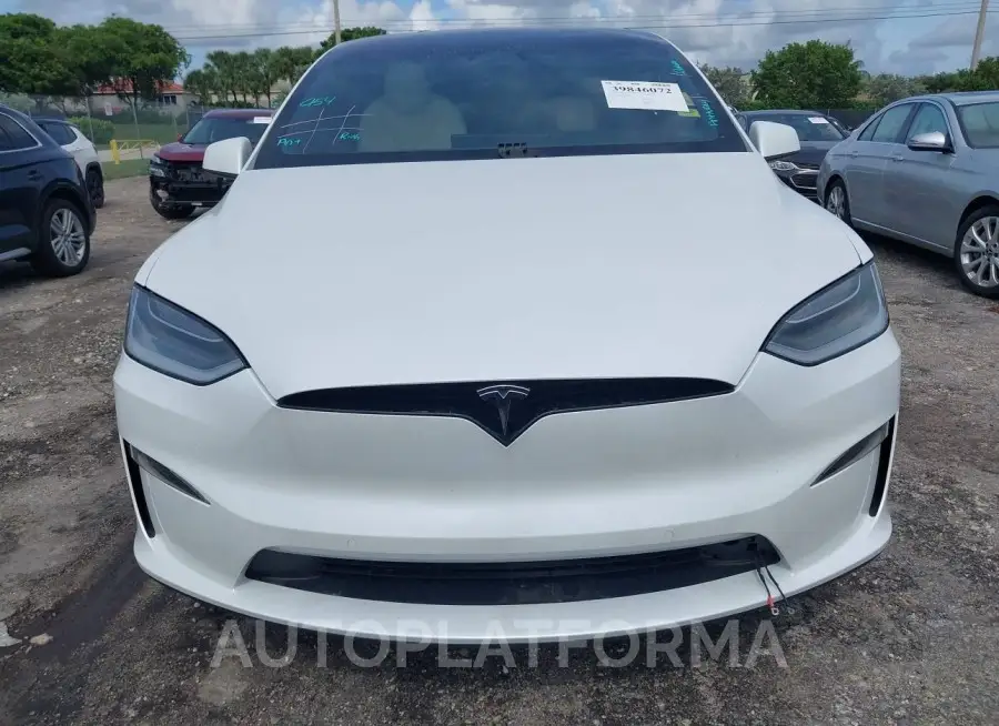 TESLA MODEL X 2022 vin 7SAXCBE5XNF359793 from auto auction Iaai