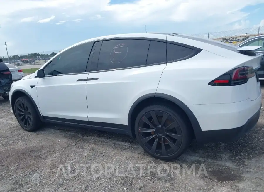 TESLA MODEL X 2022 vin 7SAXCBE5XNF359793 from auto auction Iaai