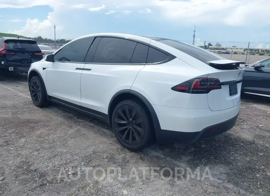 TESLA MODEL X 2022 vin 7SAXCBE5XNF359793 from auto auction Iaai