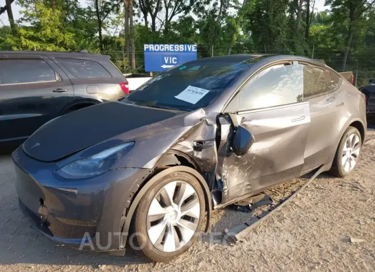 TESLA MODEL Y 2023 vin 7SAYGDEE4PA197423 from auto auction Iaai