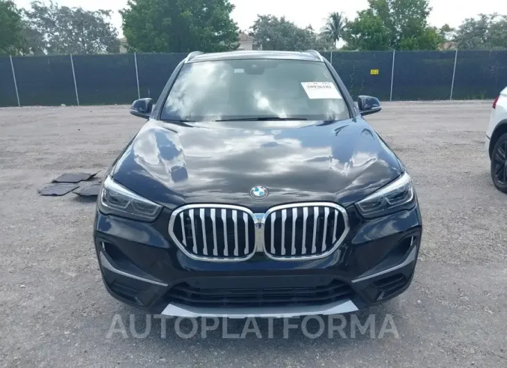 BMW X1 2021 vin WBXJG7C02M5U00948 from auto auction Iaai