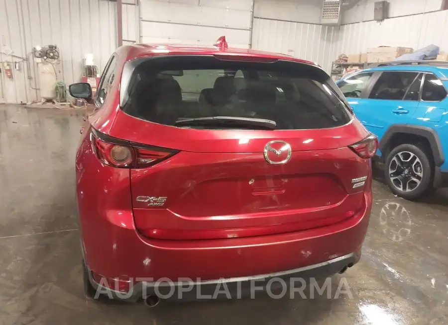 MAZDA CX-5 2017 vin JM3KFBDL4H0153149 from auto auction Iaai