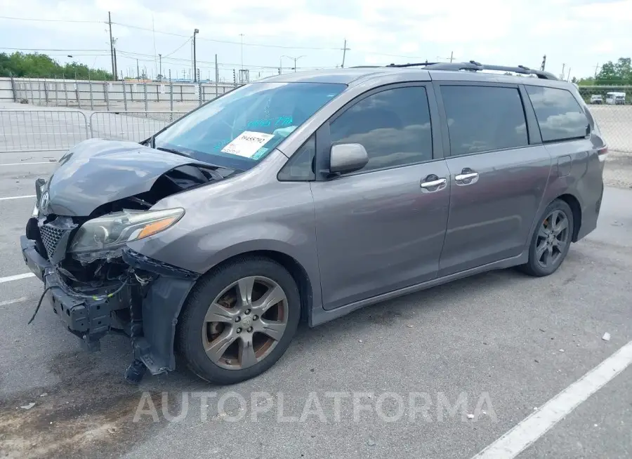 TOYOTA SIENNA 2017 vin 5TDXZ3DC3HS780708 from auto auction Iaai