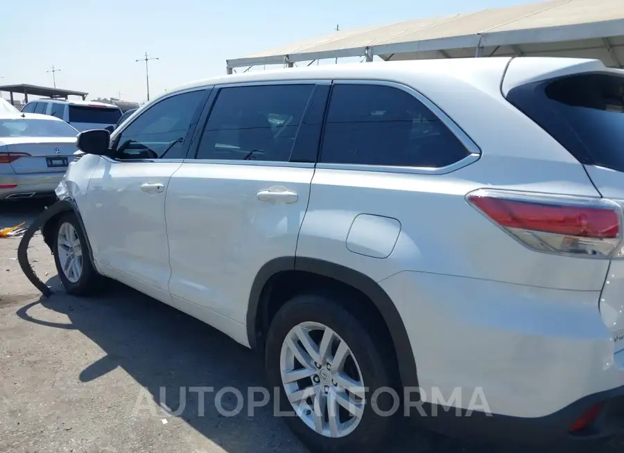 TOYOTA HIGHLANDER 2015 vin 5TDZARFH3FS016818 from auto auction Iaai