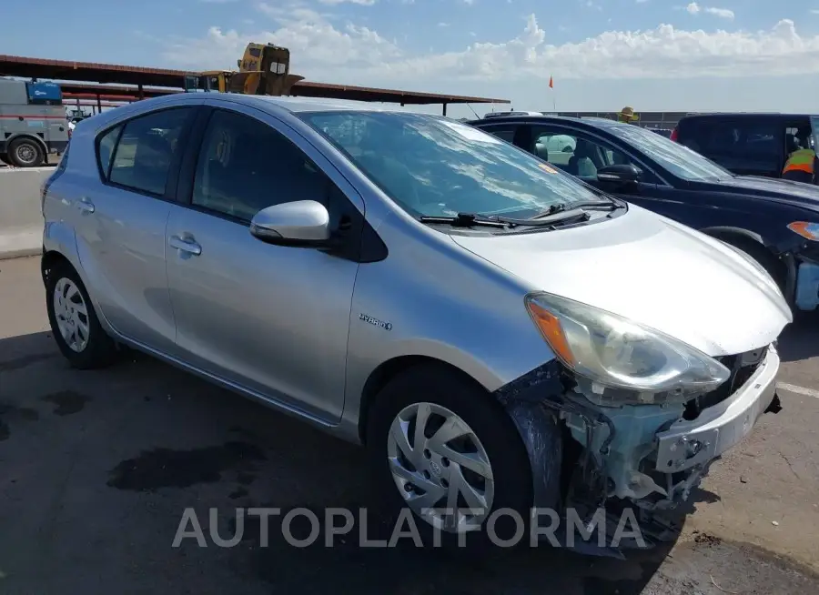 TOYOTA Prius c 2015 vin JTDKDTB35F1110017 from auto auction Iaai