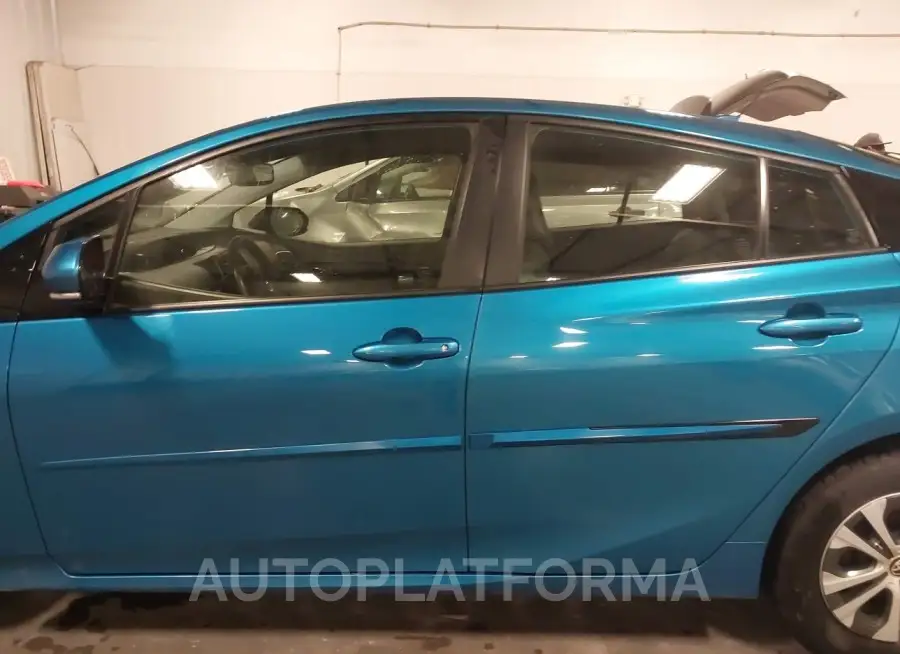 TOYOTA PRIUS 2019 vin JTDL9RFU2K3009799 from auto auction Iaai