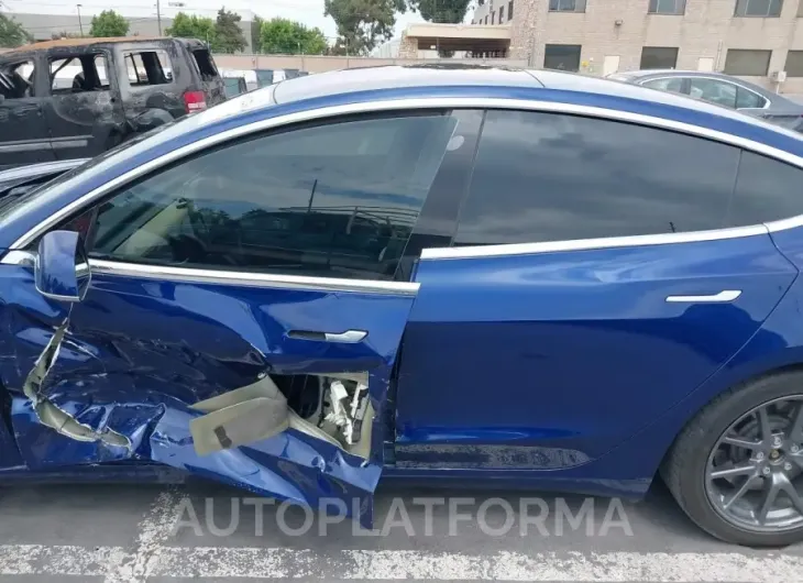 TESLA MODEL 3 2018 vin 5YJ3E1EB3JF130663 from auto auction Iaai