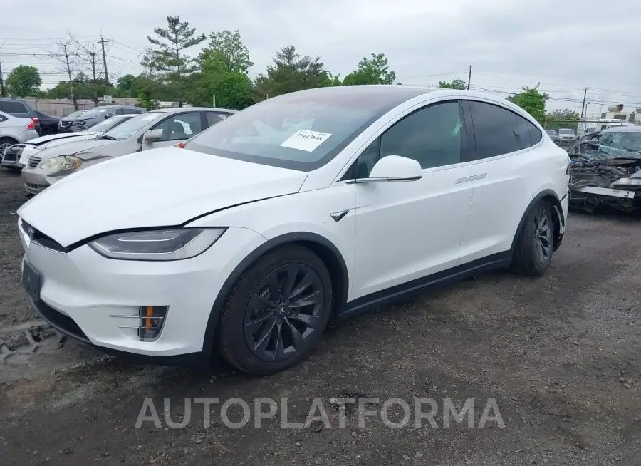 TESLA MODEL X 2018 vin 5YJXCAE23JF111991 from auto auction Iaai