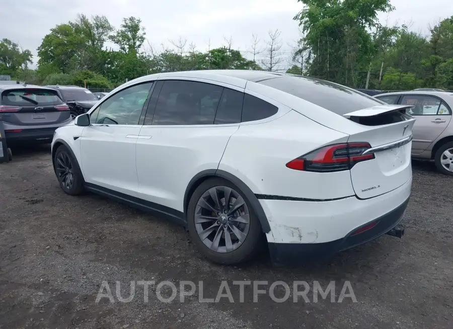 TESLA MODEL X 2018 vin 5YJXCAE23JF111991 from auto auction Iaai