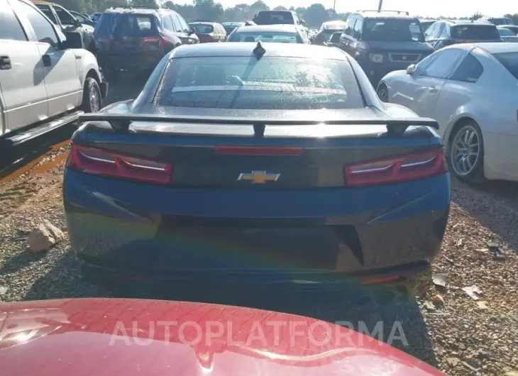 CHEVROLET CAMARO 2017 vin 1G1FH1R77H0150488 from auto auction Iaai