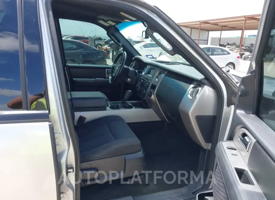 FORD EXPEDITION 2016 vin 1FMJU1JT5GEF44834 from auto auction Iaai