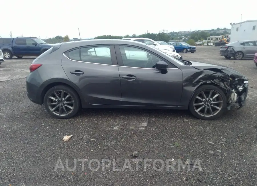 MAZDA MAZDA3 2018 vin 3MZBN1L36JM274756 from auto auction Iaai