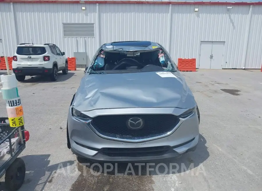 MAZDA CX-5 2018 vin JM3KFADM0J0325105 from auto auction Iaai