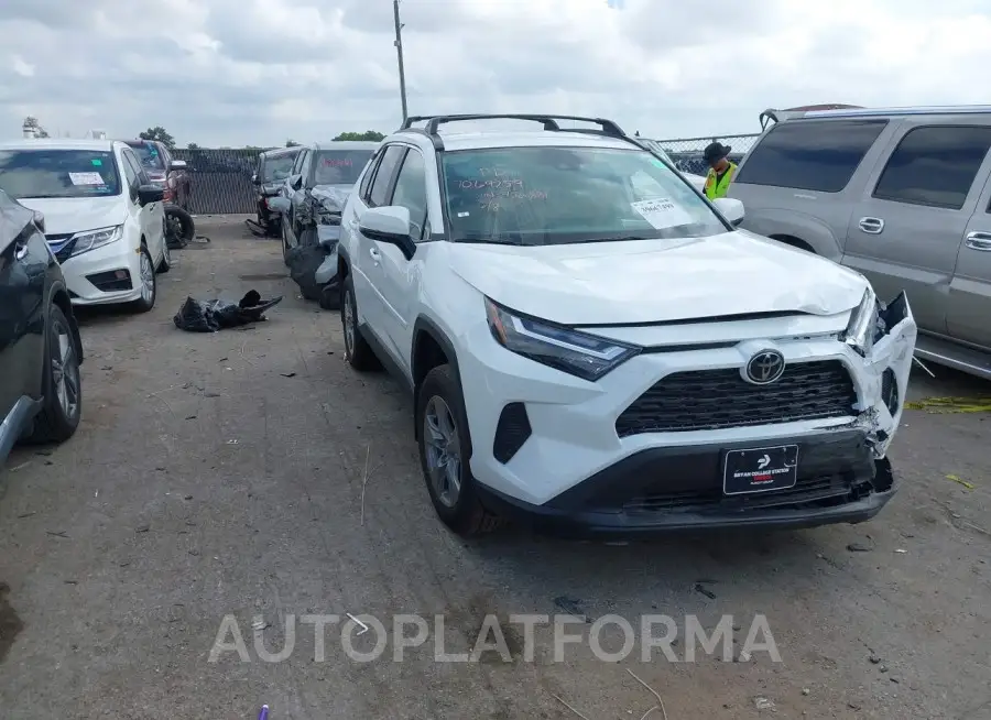 TOYOTA RAV4 2024 vin 2T3P1RFV3RW456831 from auto auction Iaai