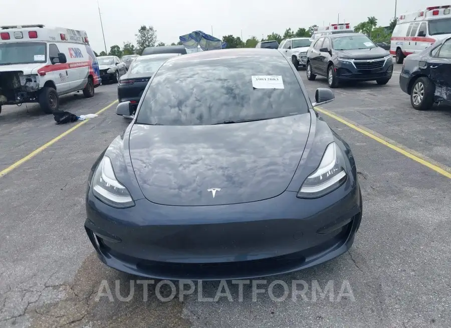 TESLA MODEL 3 2018 vin 5YJ3E1EB0JF069840 from auto auction Iaai