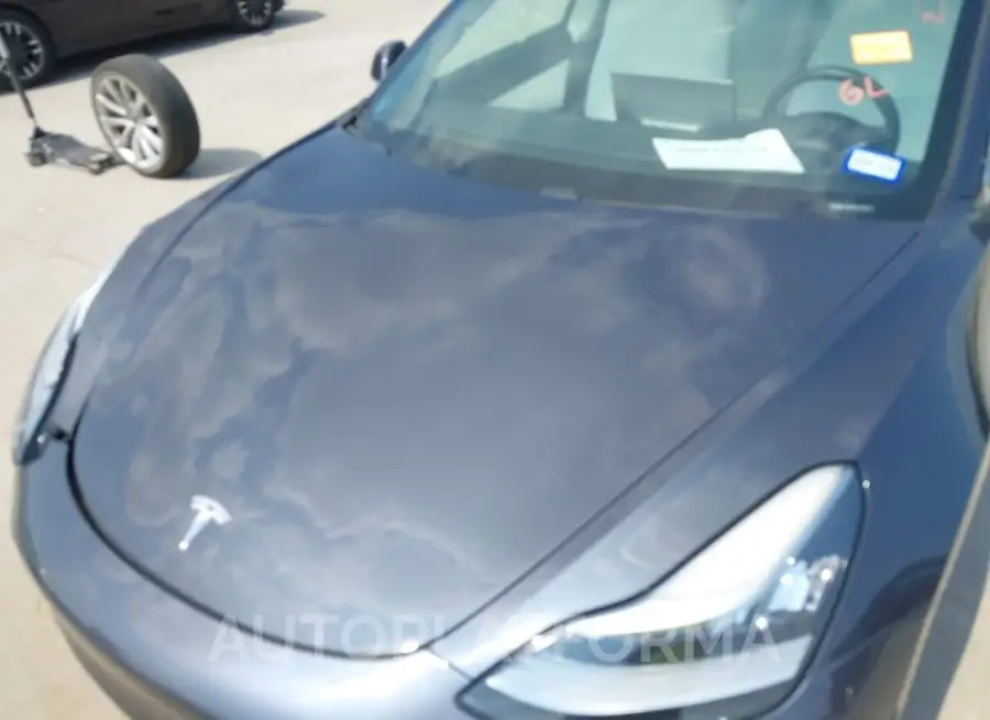 TESLA MODEL 3 2019 vin 5YJ3E1EB8KF421693 from auto auction Iaai