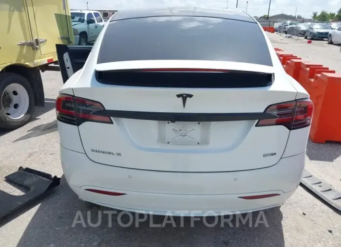 TESLA MODEL X 2016 vin 5YJXCAE2XGF003439 from auto auction Iaai