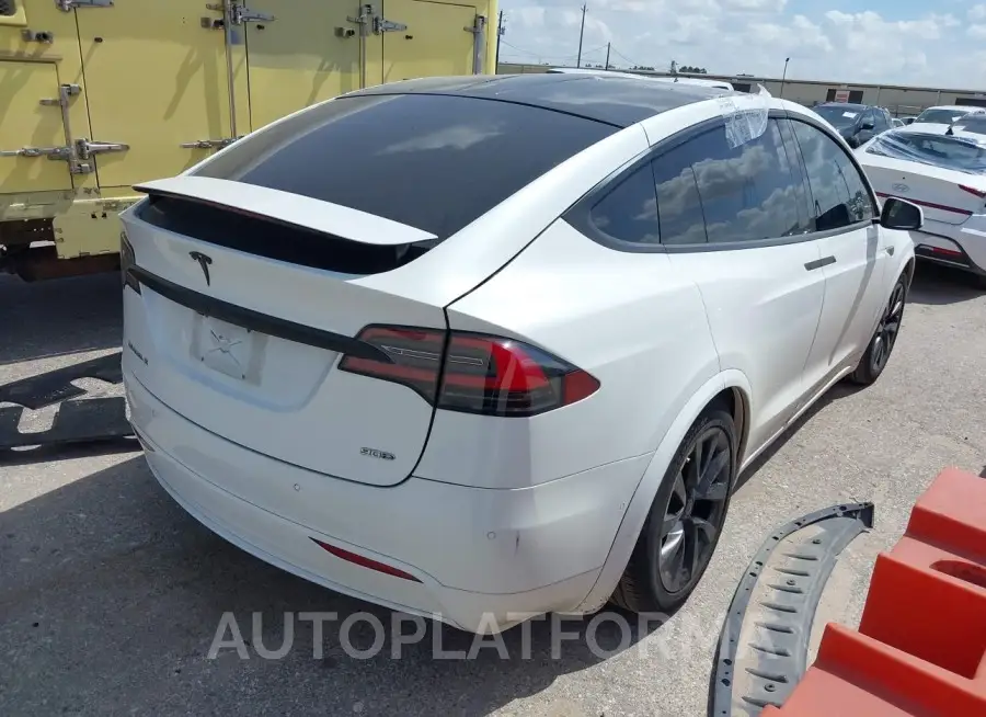 TESLA MODEL X 2016 vin 5YJXCAE2XGF003439 from auto auction Iaai