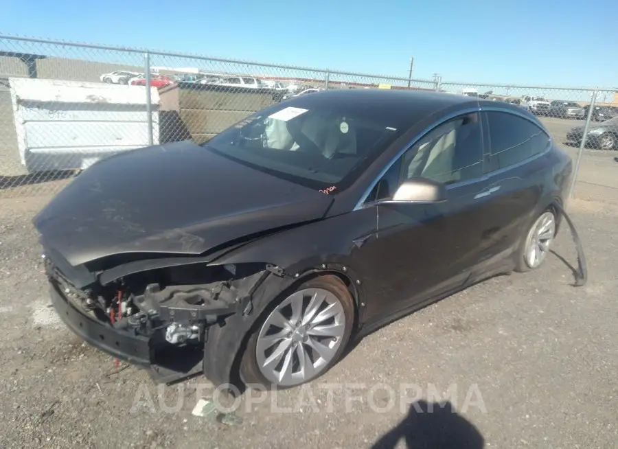 TESLA MODEL X 2016 vin 5YJXCBE26GF025038 from auto auction Iaai