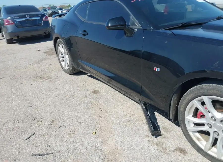 CHEVROLET CAMARO 2019 vin 1G1FB1RX0K0135579 from auto auction Iaai