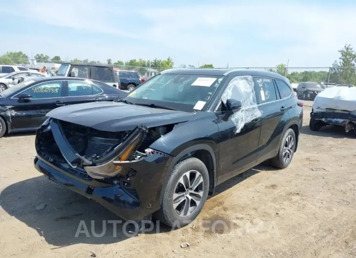 TOYOTA HIGHLANDER 2021 vin 5TDHZRBH3MS110012 from auto auction Iaai