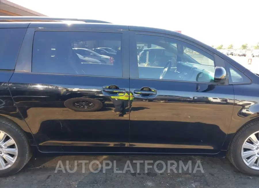 TOYOTA SIENNA 2015 vin 5TDJK3DC5FS110682 from auto auction Iaai