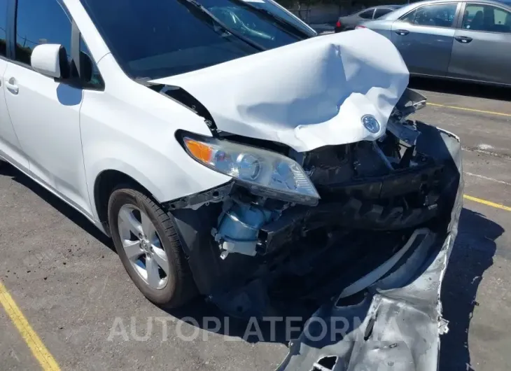 TOYOTA SIENNA 2015 vin 5TDKK3DC8FS596523 from auto auction Iaai