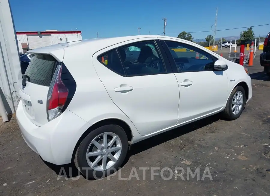 TOYOTA Prius c 2016 vin JTDKDTB37G1129153 from auto auction Iaai