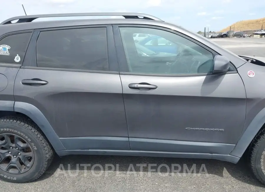 JEEP CHEROKEE 2019 vin 1C4PJMBXXKD227673 from auto auction Iaai