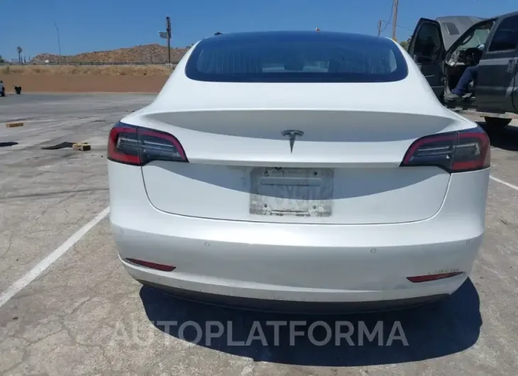 TESLA MODEL 3 2018 vin 5YJ3E1EA0JF031922 from auto auction Iaai