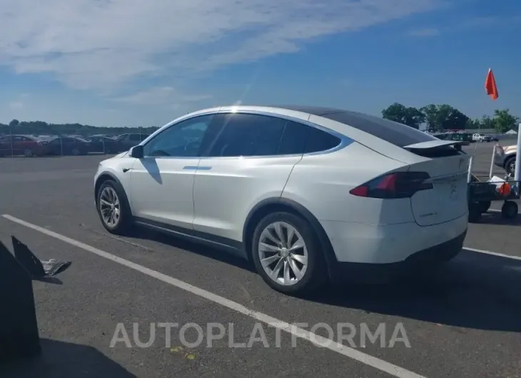 TESLA MODEL X 2018 vin 5YJXCAE26JF121947 from auto auction Iaai