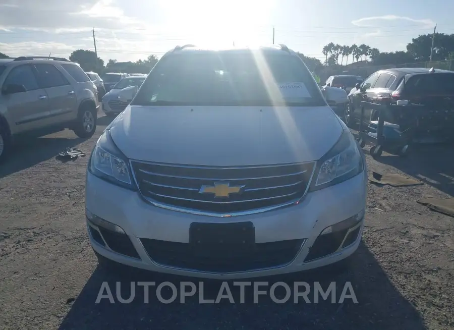 CHEVROLET TRAVERSE 2017 vin 1GNKRHKD8HJ350387 from auto auction Iaai