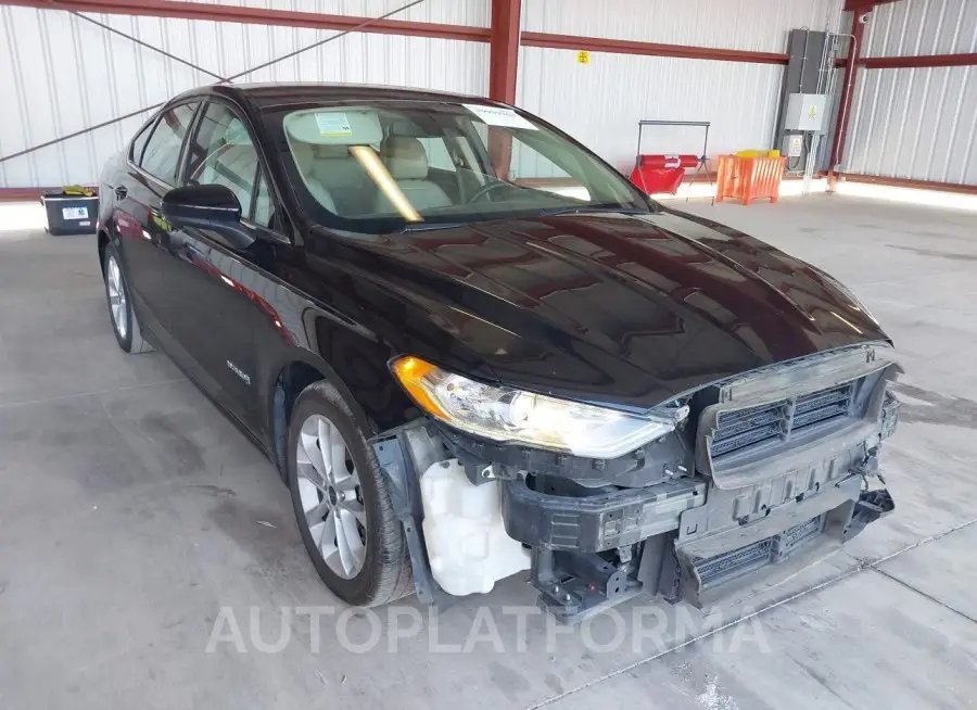 FORD FUSION HYBRID 2019 vin 3FA6P0LU9KR256585 from auto auction Iaai